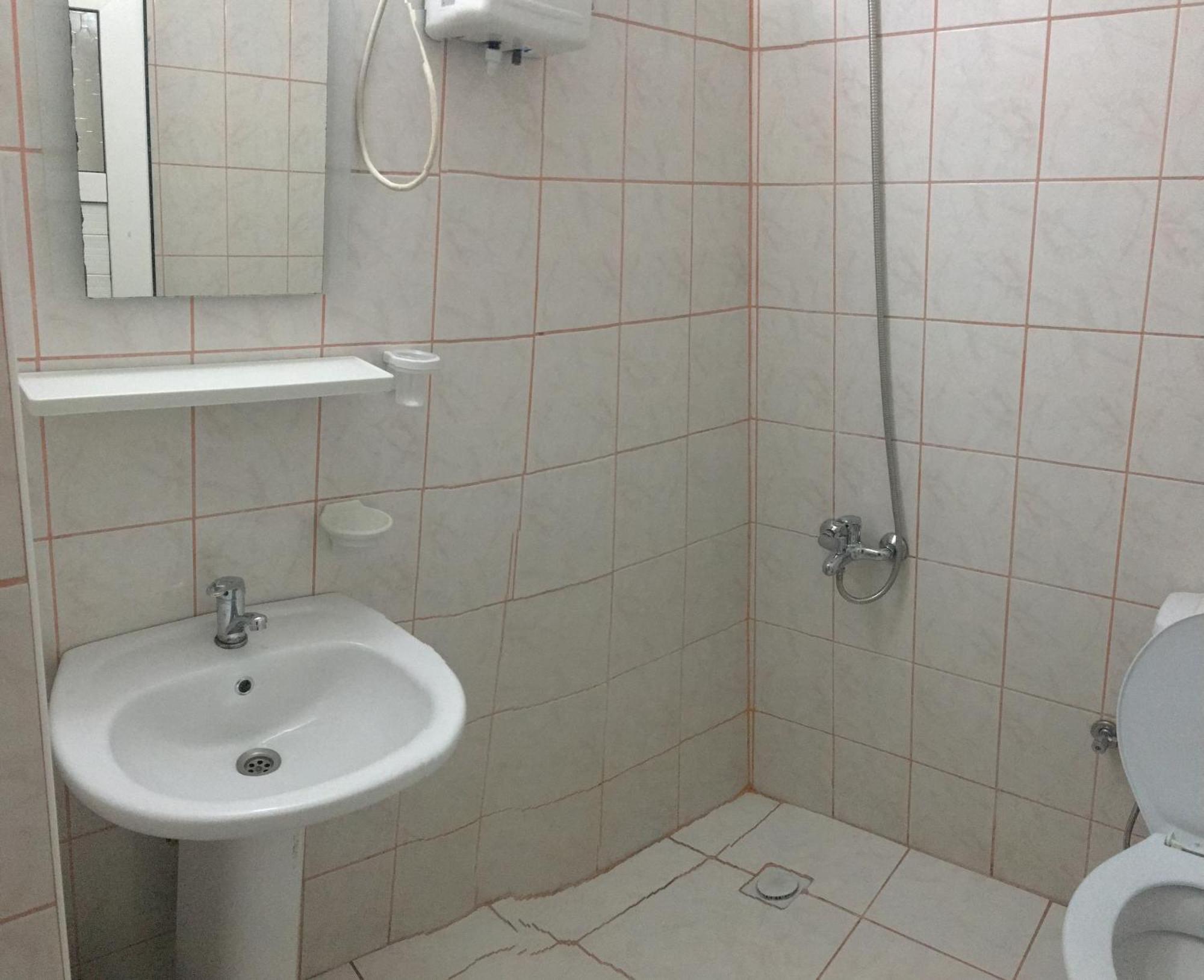 Oeznur Apart Otel Side Bagian luar foto