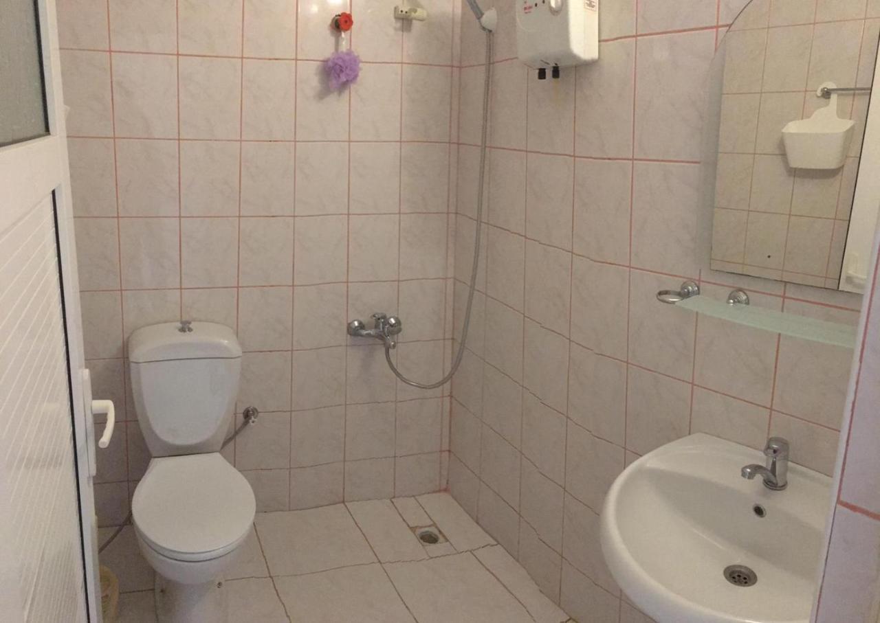 Oeznur Apart Otel Side Bagian luar foto