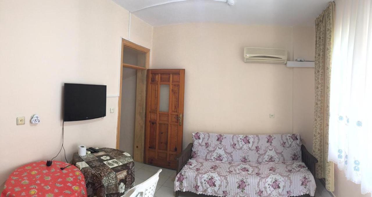 Oeznur Apart Otel Side Bagian luar foto