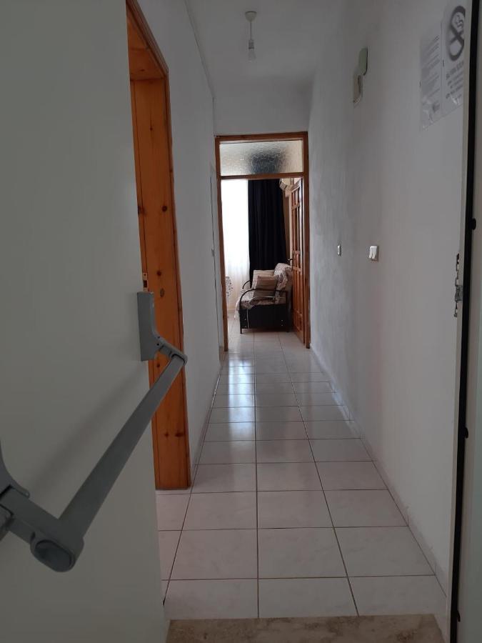 Oeznur Apart Otel Side Bagian luar foto